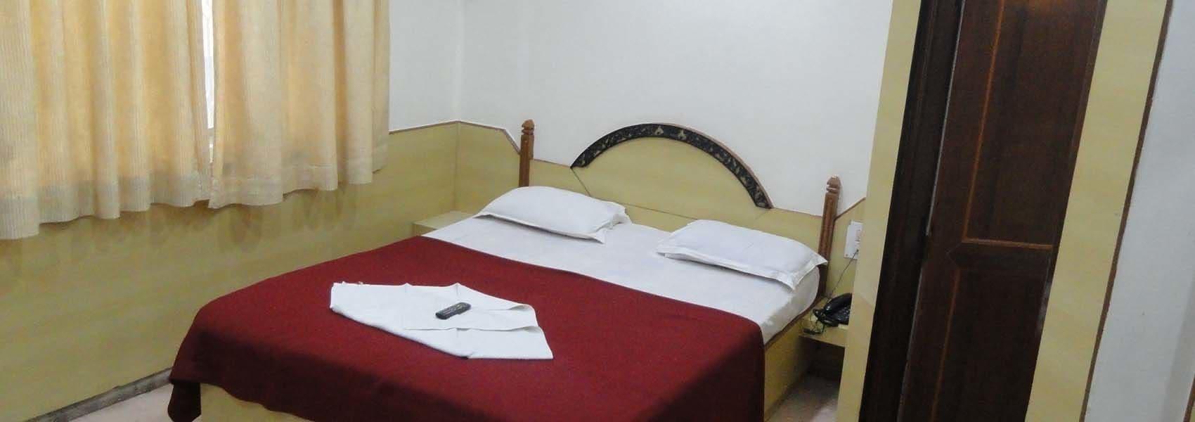 Hotel T.A.P. Paradise Bangalore Bagian luar foto